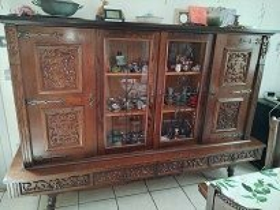 Photo don objet -Donne vaisselier